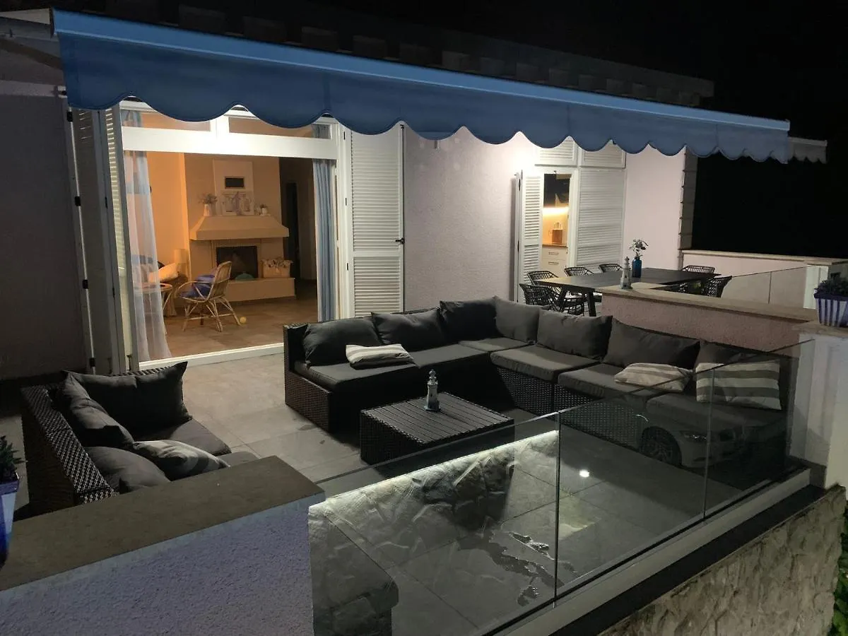 Ns Dream Villa Malinska