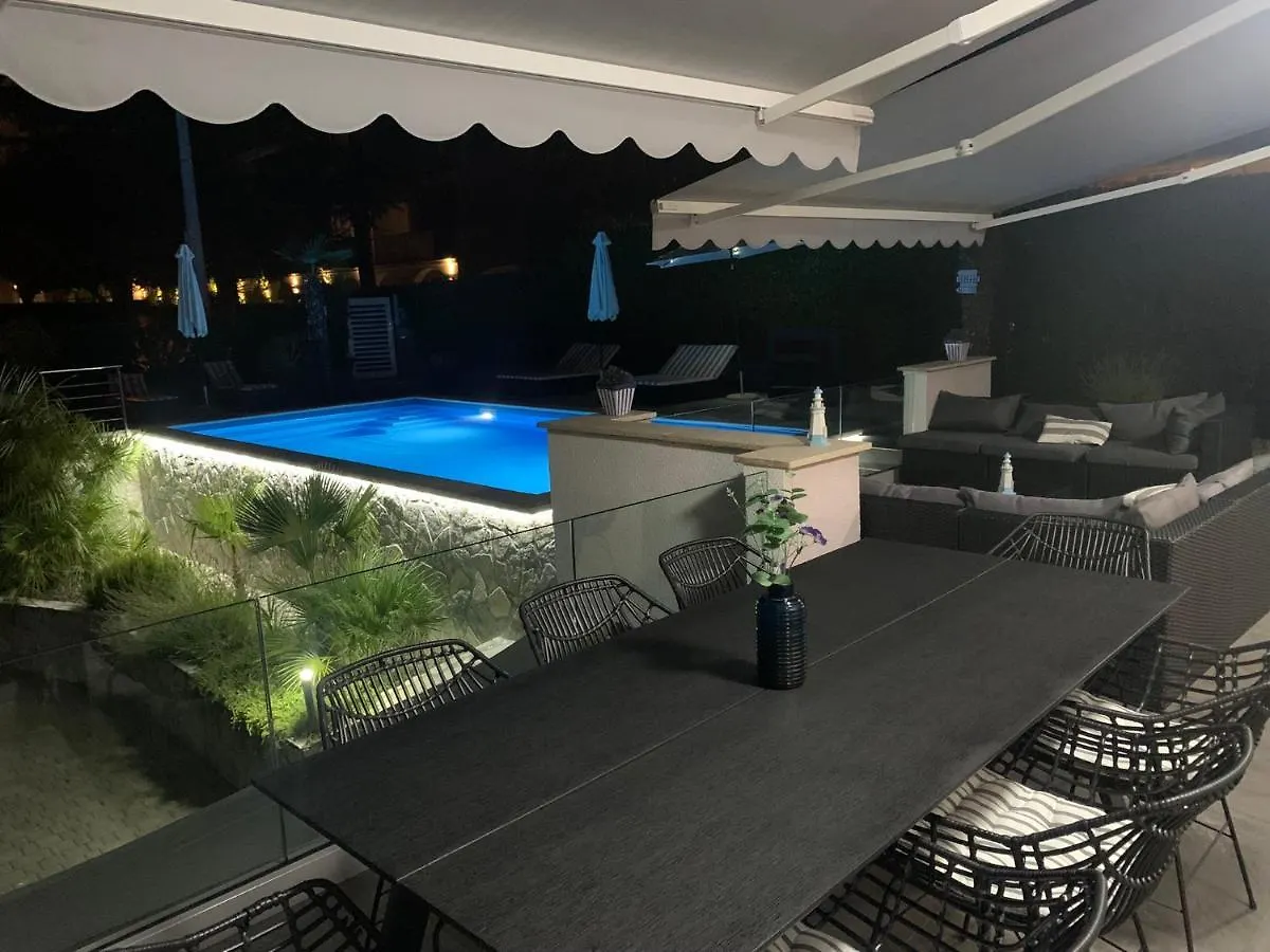 Ns Dream Villa Malinska Croaţia